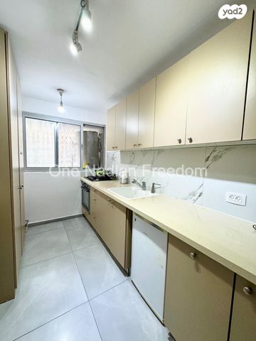 דירה, נאות ספיר 11, רובע ה', אשדוד