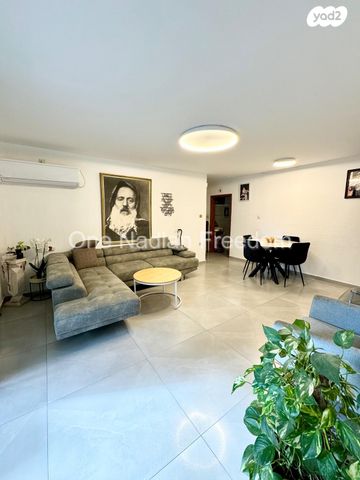 דירה, נאות ספיר 11, רובע ה', אשדוד