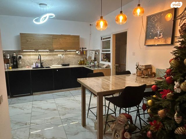 דירת גן, מגדל העמק