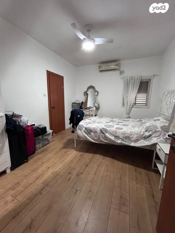 דירה, הגיבורים, מרכז העיר, חדרה