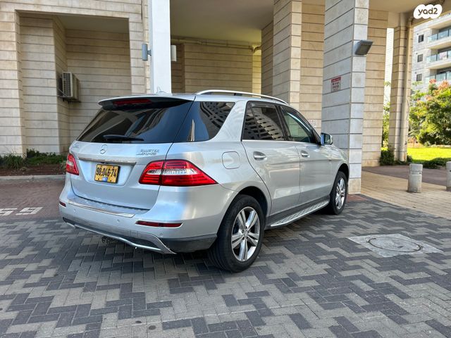 מודעת רכב מרצדס-בנץ ML