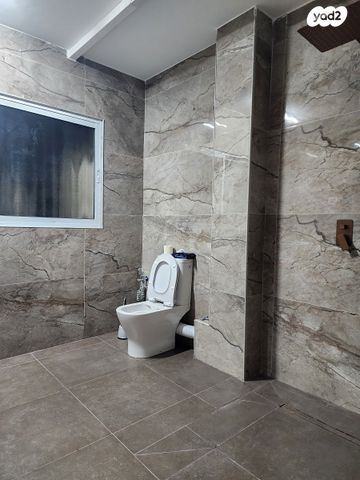 גג/ פנטהאוז, מאיר גרוסמן, נווה זאב, נאות אילן, באר שבע