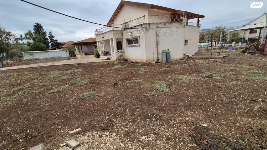 בית פרטי/ קוטג', אליהו גולומב, מרכז עפולה עלית, עפולה