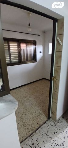 דו משפחתי, מגדל העמק