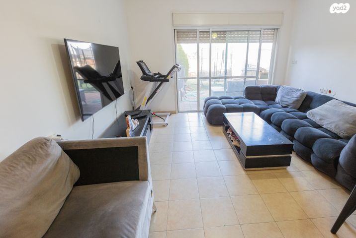 דירת גן, יפה נוף 11, רובע ה', אריאל