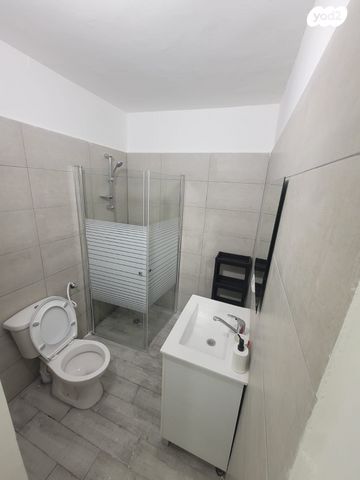 בית פרטי/ קוטג', כיכר מעון, שכונה ד', באר שבע