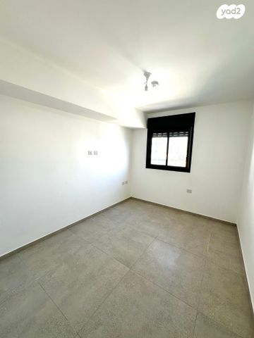 דירה, כרמי הנדיב, אחוזת רוטנר, קרית מלאכי