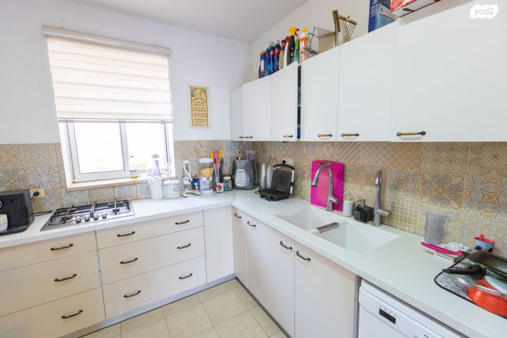 דירת גן, יפה נוף 11, רובע ה', אריאל