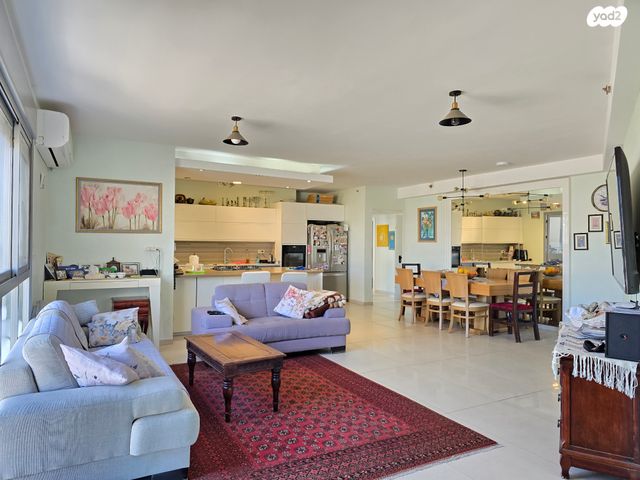 גג/ פנטהאוז, אליהו קורן, חומת שמואל, הר חומה, ירושלים