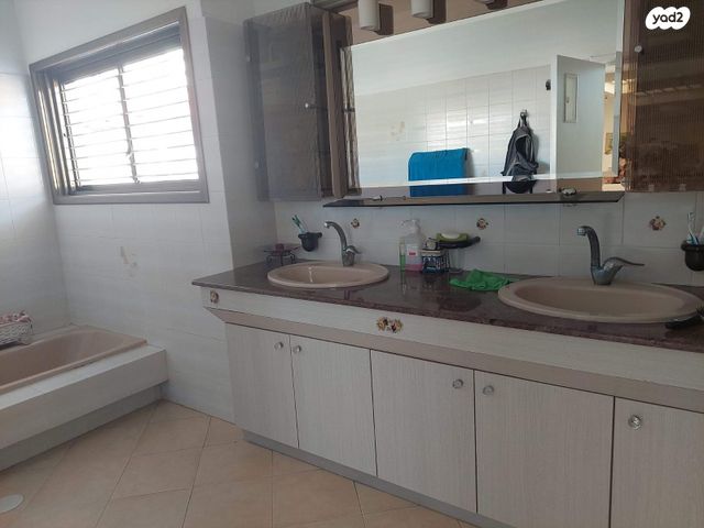 בית פרטי/ קוטג', כורש, נווה חוף, ראשון לציון