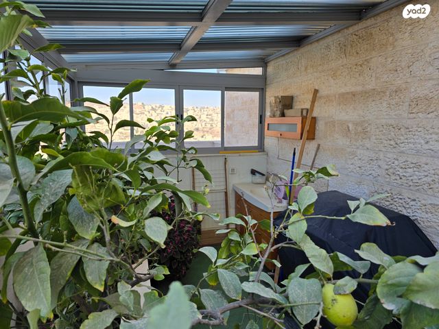 גג/ פנטהאוז, אליהו קורן, חומת שמואל, הר חומה, ירושלים