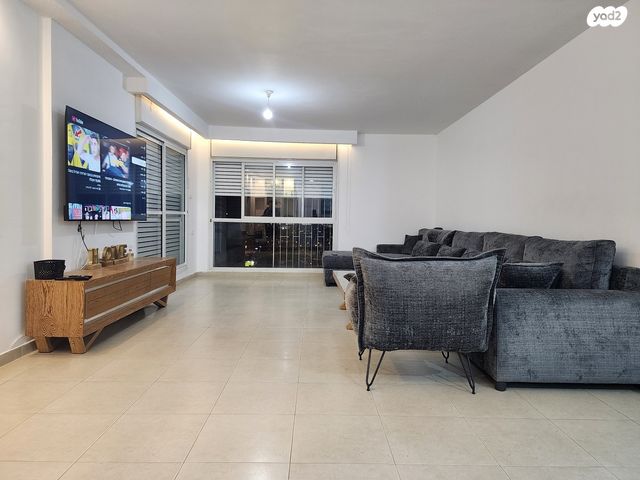 גג/ פנטהאוז, מאיר גרוסמן, נווה זאב, נאות אילן, באר שבע