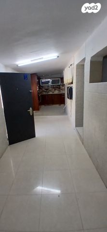 דו משפחתי, מגדל העמק