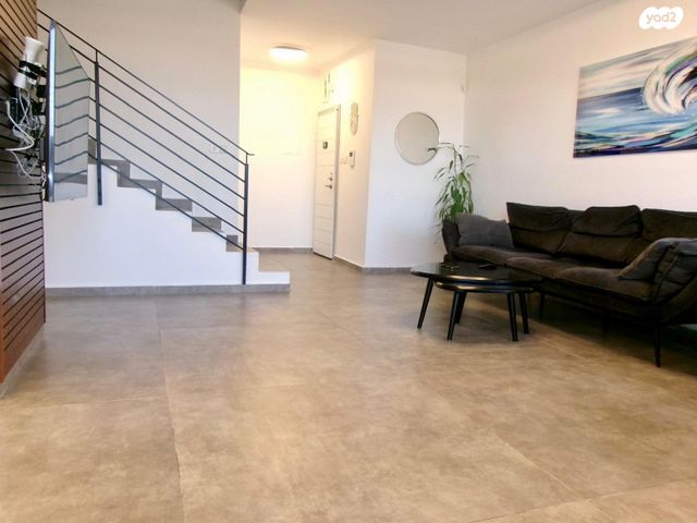 גג/ פנטהאוז, ארבל, רמז, מערב ותיק, ראשון לציון