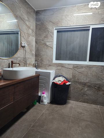 גג/ פנטהאוז, מאיר גרוסמן, נווה זאב, נאות אילן, באר שבע