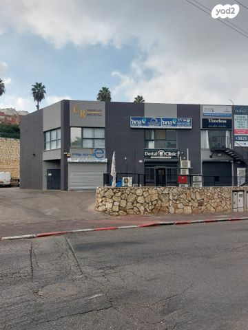 מבני תעשיה, המלאכה, אזור תעשייה קורן, מעלות תרשיחא