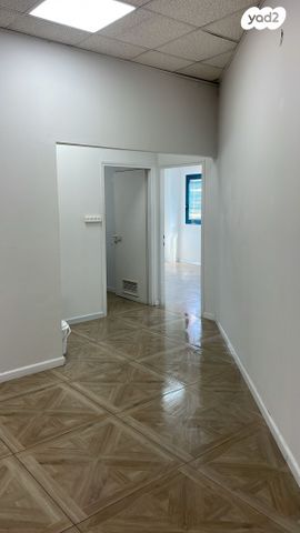 משרדים, שדרות ההסתדרות 25, צומת הקריות, חוף שמן, חיפה