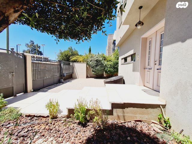 בית פרטי/ קוטג', נווה יהודה, רחובות