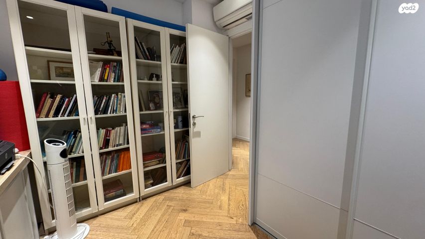 דירה, בר הופמן, צפון יפו, המושבה האמריקאית-גרמנית, תל אביב יפו