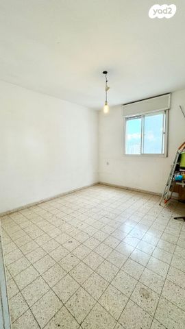 דירה, שדרות פנחס לבון 22, נתניה