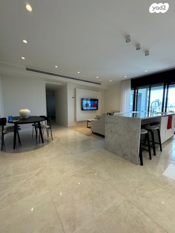 דירה, גבע, ארלוזורוב, גבעתיים