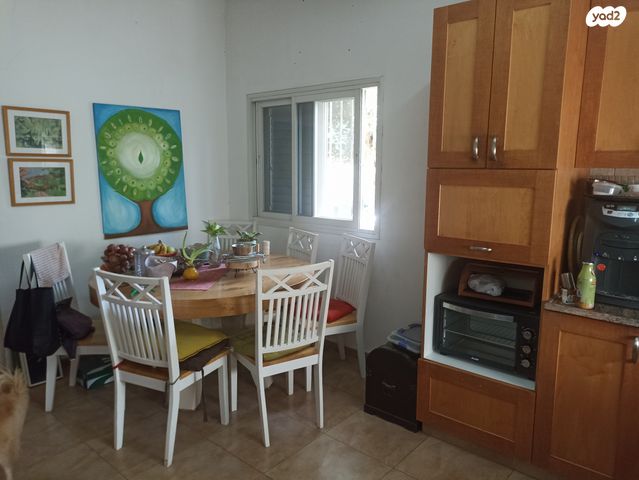 דו משפחתי, נווה מרחב, פרדס חנה כרכור