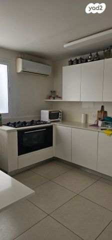 דירה, נתניה