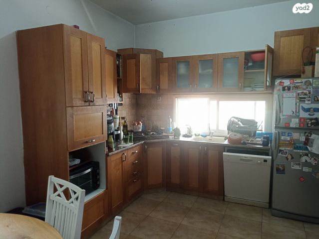 דו משפחתי, נווה מרחב, פרדס חנה כרכור