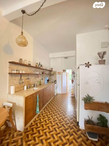 דירה, אוריאל אקוסטה, פלורנטין, תל אביב יפו