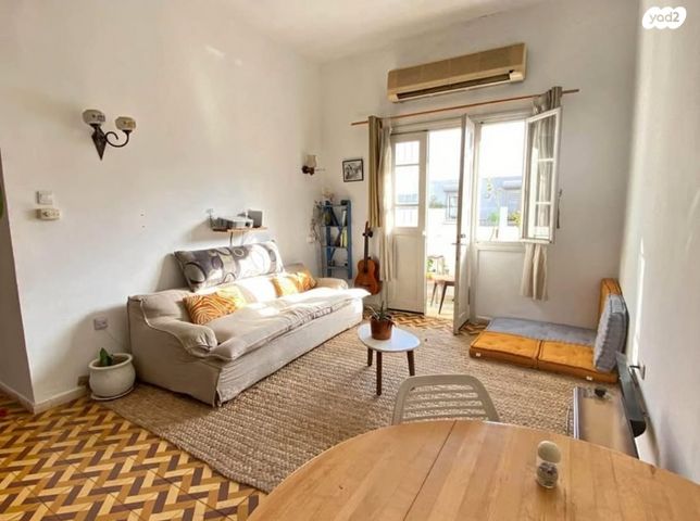 אוריאל אקוסטה 