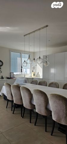 דירה, נתניה