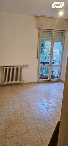 דירה, נווה שאנן, ניות, ירושלים