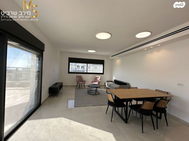 גג/ פנטהאוז, אחוזה, חיפה