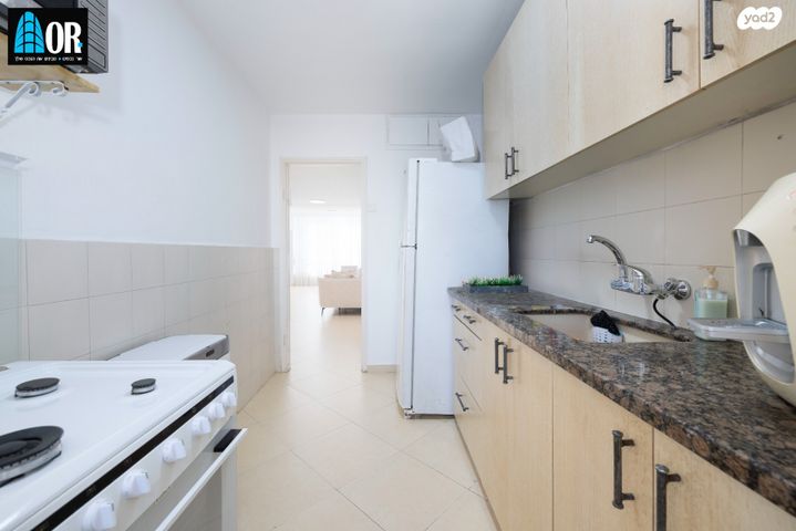 דירה, ברנדייס, רמב"ם, ראשון לציון