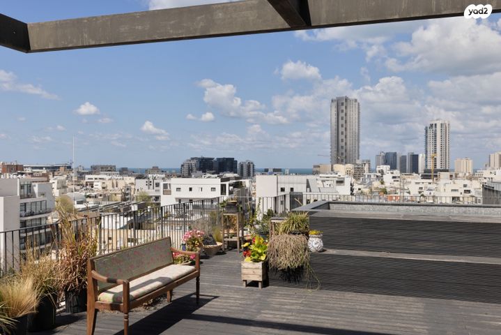 גג/ פנטהאוז, חזנוביץ' 10, נווה שאנן, תל אביב יפו