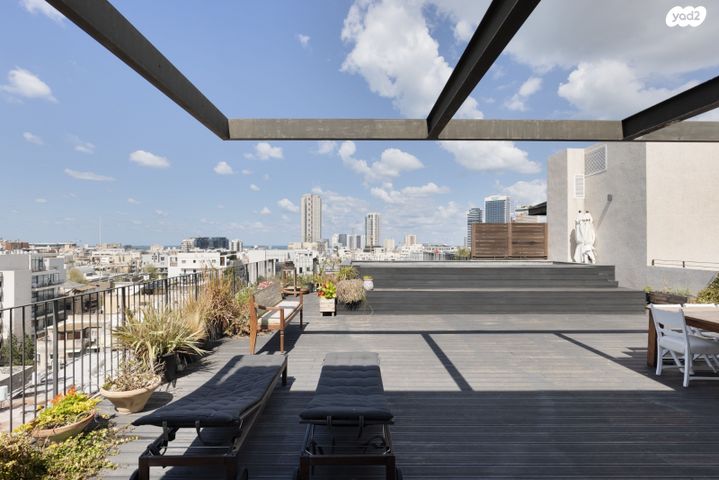 גג/ פנטהאוז, חזנוביץ' 10, נווה שאנן, תל אביב יפו