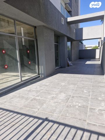 חנויות/ שטח מסחרי, פרדס חנה כרכור