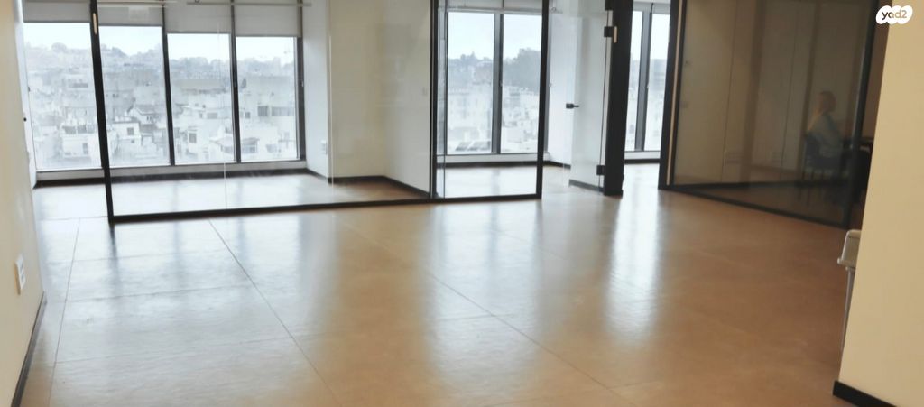 משרדים, דרך זאב ז'בוטינסקי, בני ברק