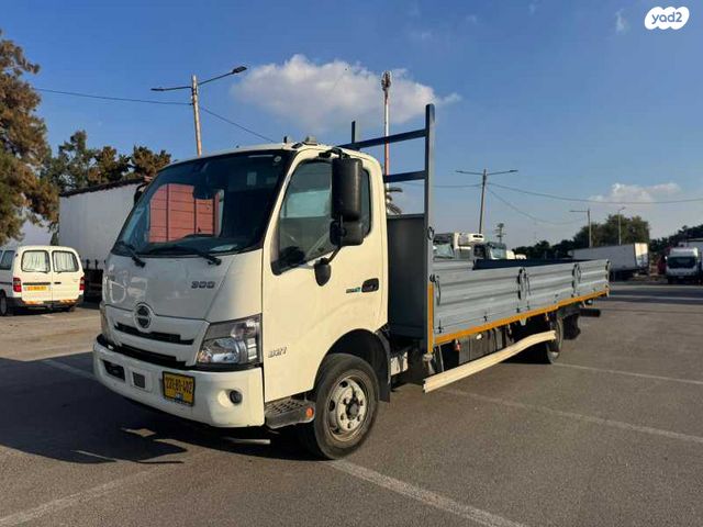 מודעת רכב טויוטה