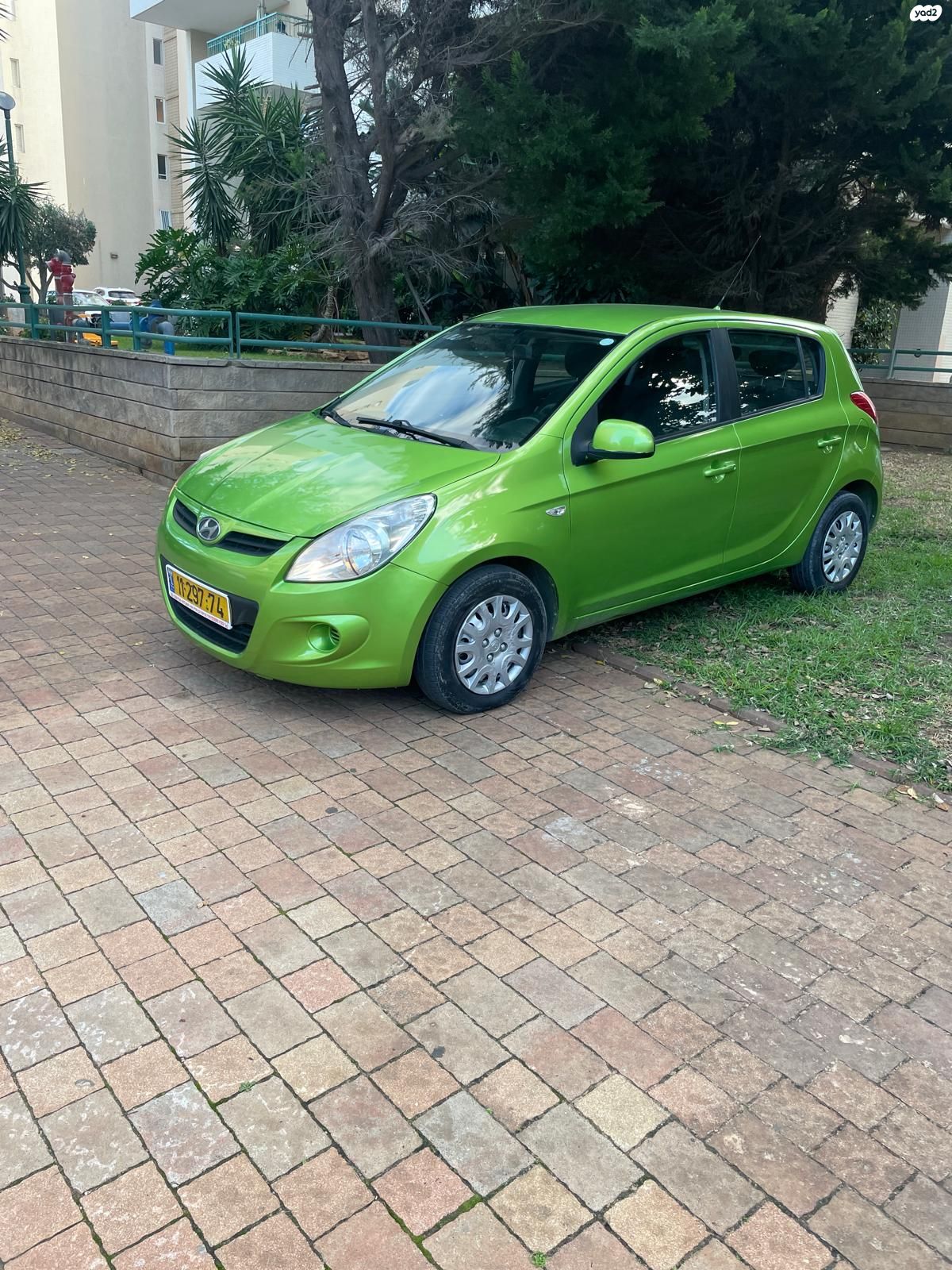 מודעת רכב יונדאי i20