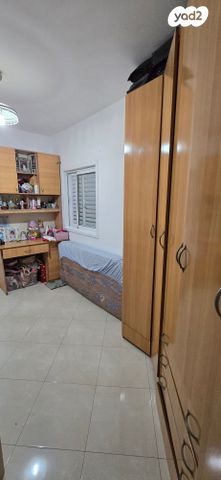 דירה, זלמן שז"ר 24, נווה עופר, תל כביר, תל אביב יפו