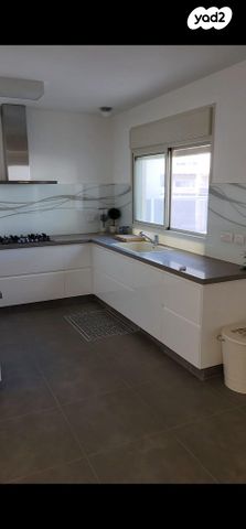 דירה, הזמיר 41, נהריה הירוקה, נהריה