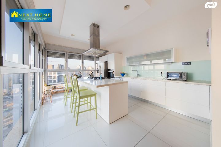 גג/ פנטהאוז, דודו דותן 12, עיר ימים, נתניה