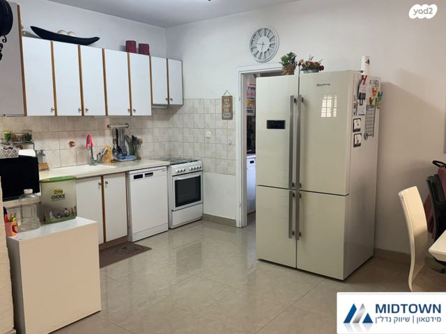 דירה, אברהם קרן, מרכז, כפר סבא