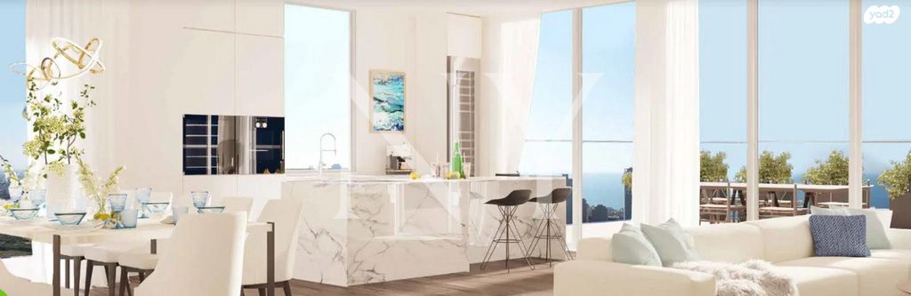 גג/ פנטהאוז, אמנון ליפקין שחק, נוף הטיילת, נתניה