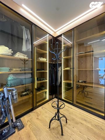 גג/ פנטהאוז, המעיין 3, שכונת הראשונים, רמת גן