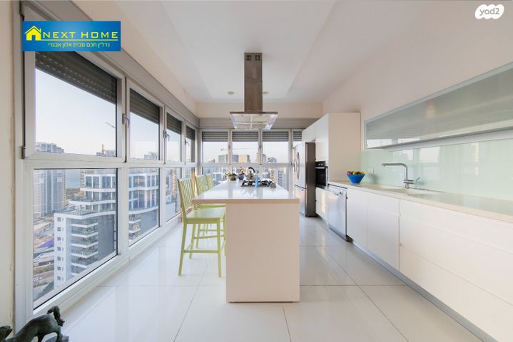 גג/ פנטהאוז, דודו דותן 12, עיר ימים, נתניה