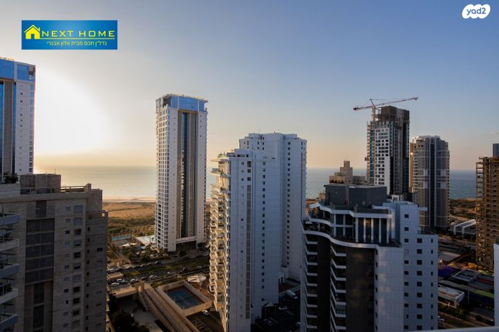 גג/ פנטהאוז, דודו דותן 12, עיר ימים, נתניה