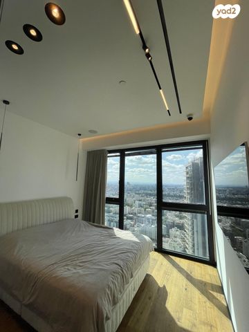 גג/ פנטהאוז, המעיין 3, שכונת הראשונים, רמת גן