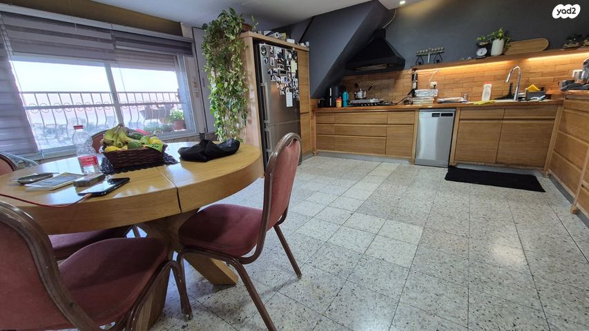 דירה, עליזה בגין, קרית משה, טבריה